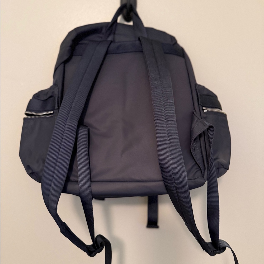 lululemon athletica Mini wunderlust backpack 14L - Picture 4 of 6